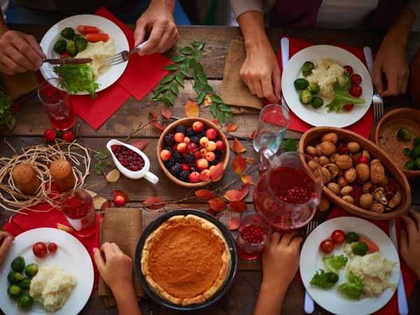 5 Healthy Holiday Eating Tips